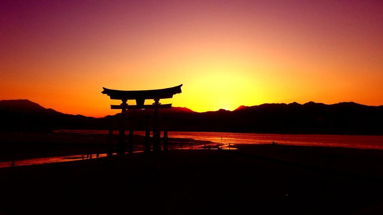 Апартаменты Full House Miyajima Хацукаити Экстерьер фото